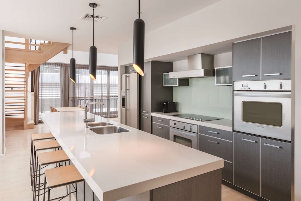 Premier 2 Bedroom Apartment with Balcony