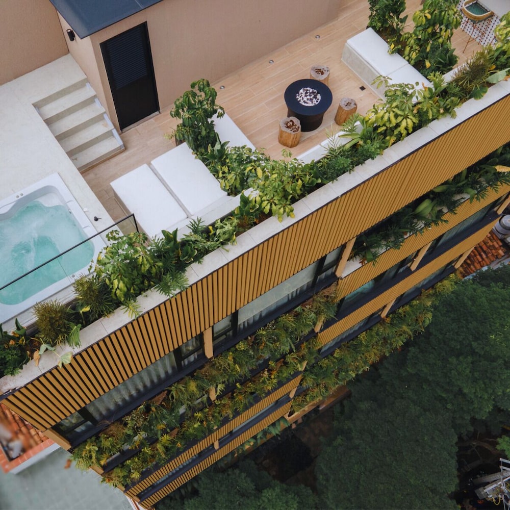 Luxury Apartment photo 3