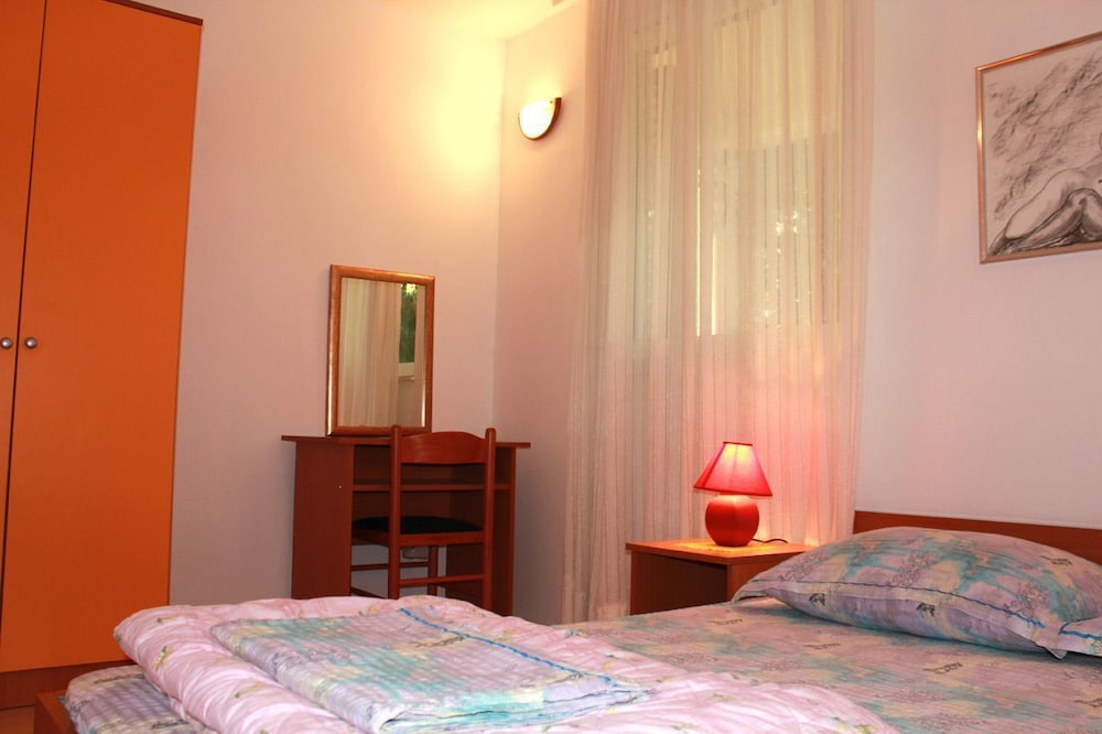 Apartment, 1 Bedroom (C) photo 1