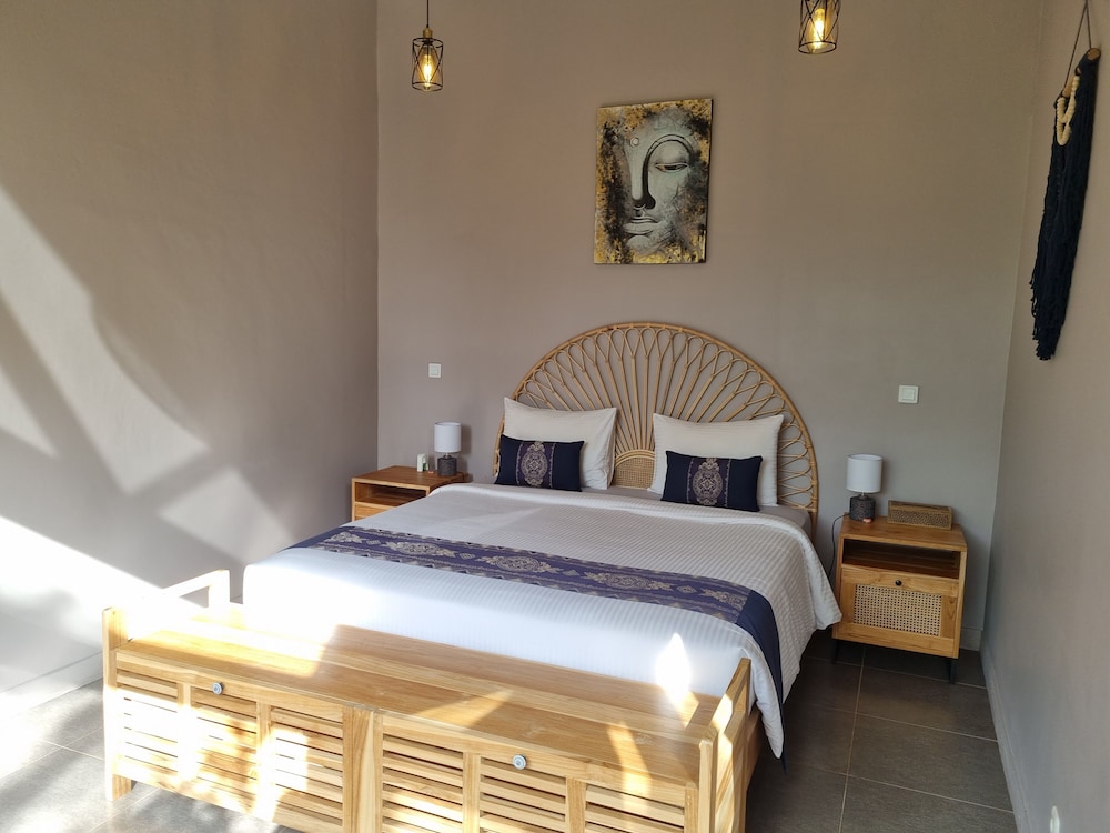 Deluxe Double Room, 1 King Bed, Garden View, Ground Floor photo 3