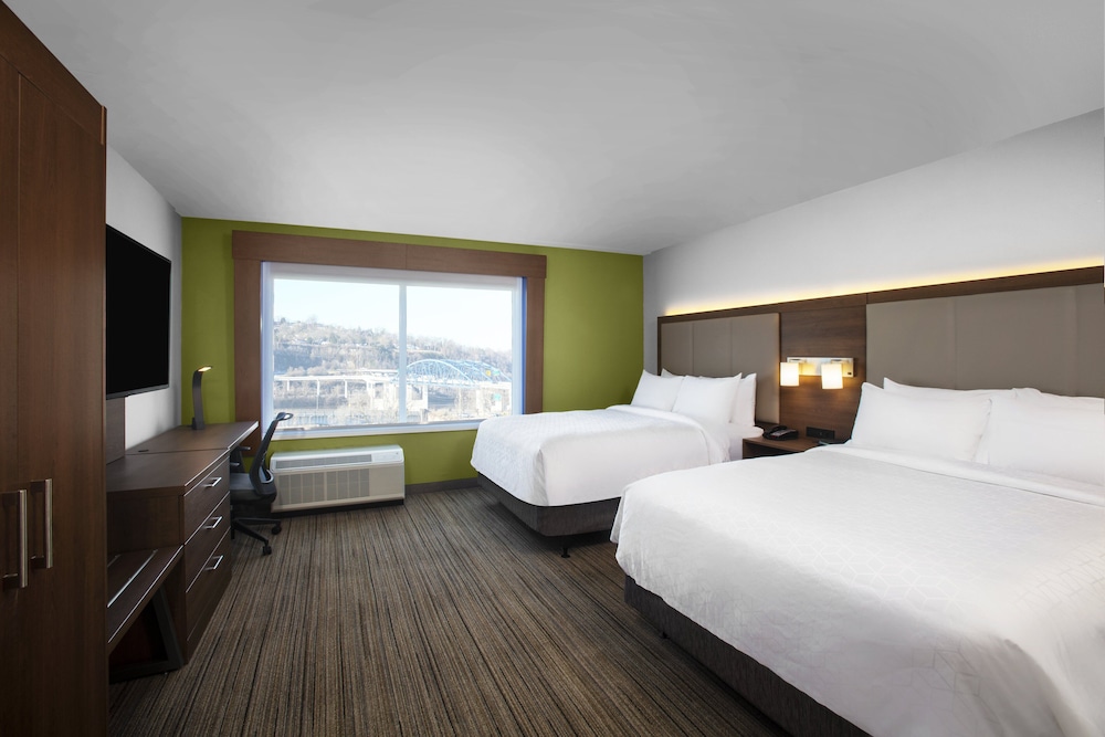 Standard Room, 2 Queen Beds (Extra Floor Space) - Photo 1