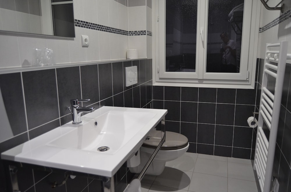 Superior Double or Twin Room, 1 Bedroom, Private Bathroom, Mountain View photo 3