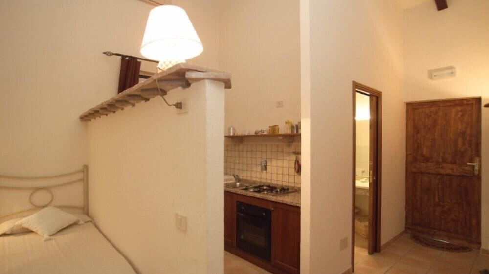Comfort Studio, Hill View photo 2