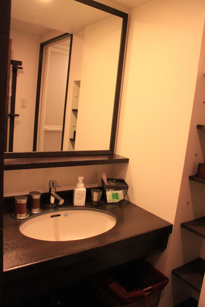 Twin Room, Multiple Beds, Non Smoking, Mountain View - Photo 9