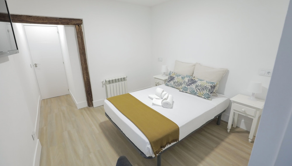 Deluxe Double Room, 1 Double Bed photo 3