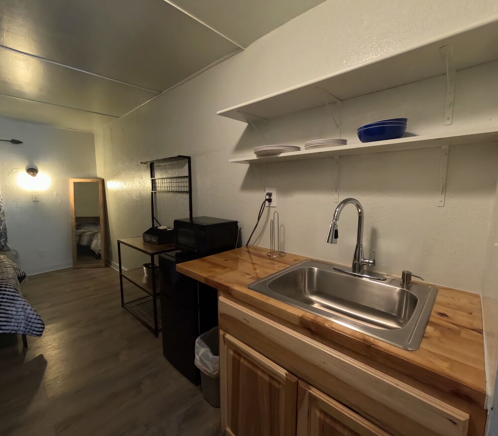 Standard Cabin, 1 Queen Bed, Kitchenette photo 2