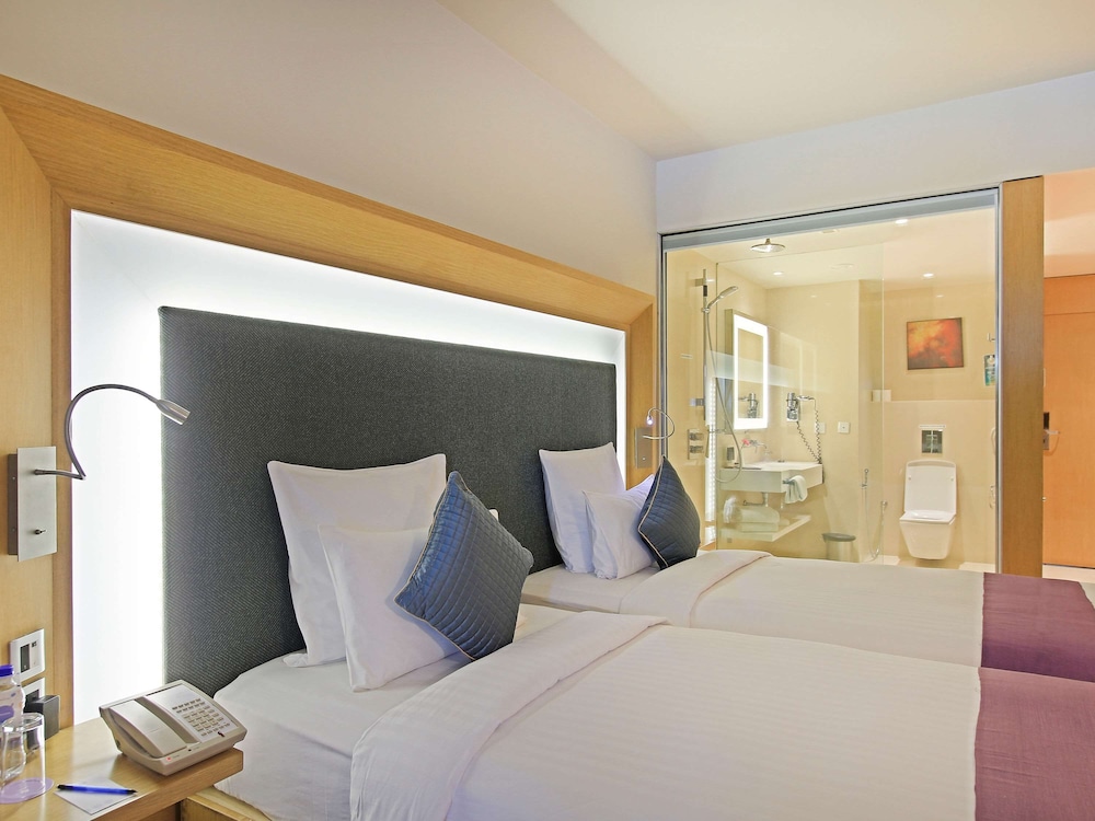 Premier Room, 2 Twin Beds - Photo 5