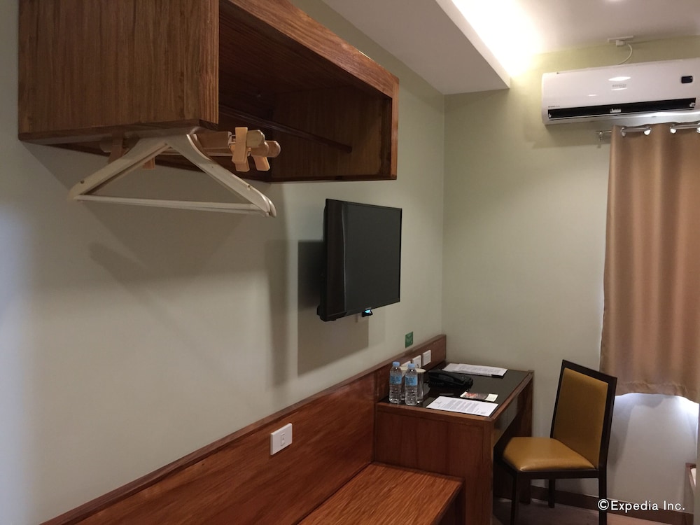 Standard Room photo 3