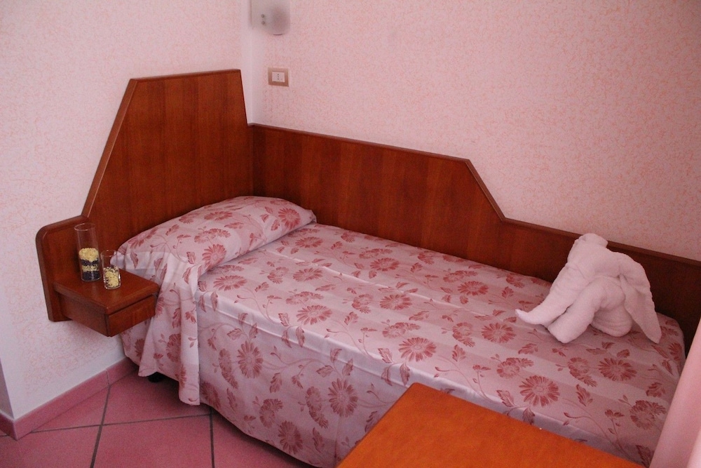 Family Room, Multiple Beds - Photo 1