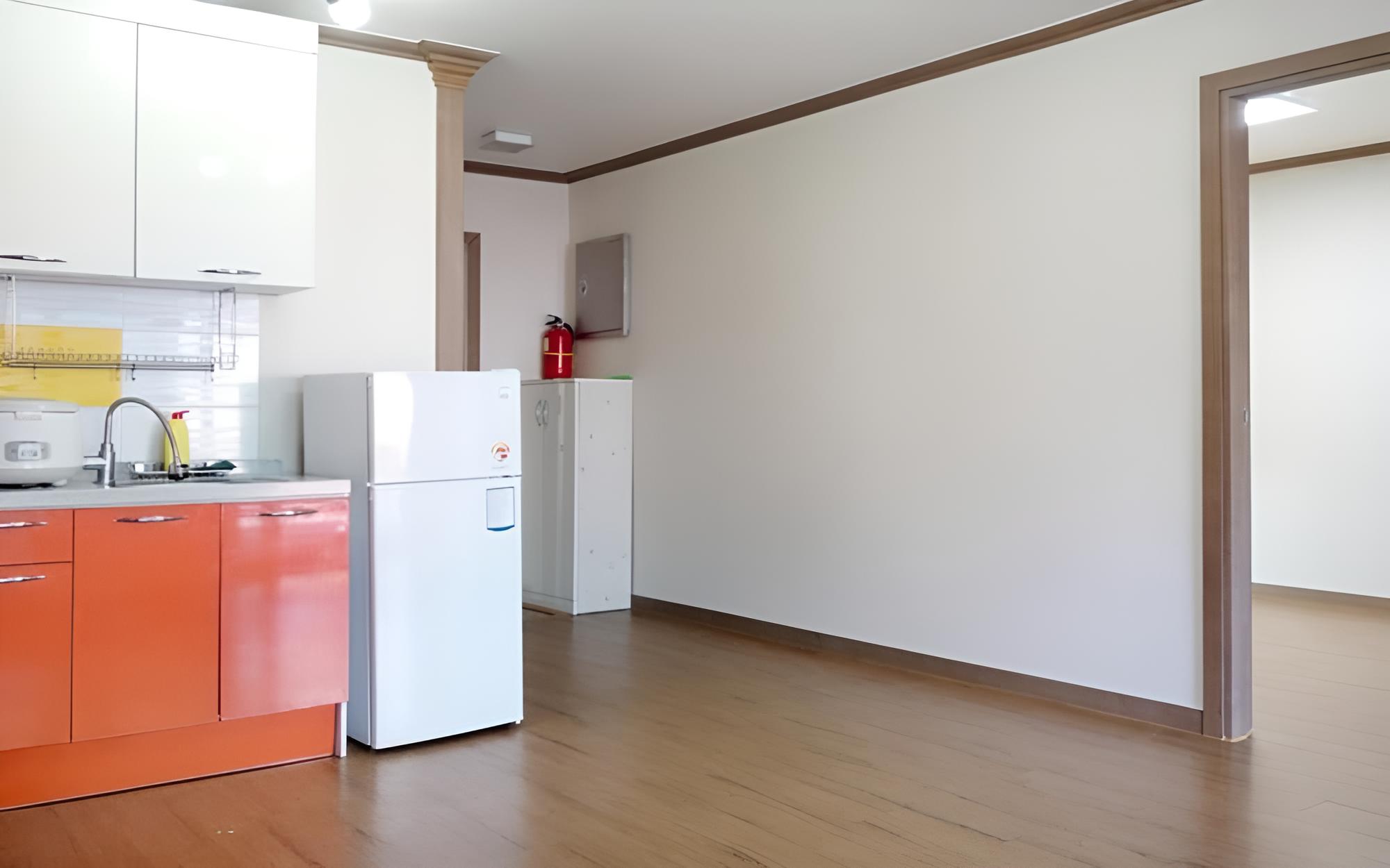 Room (A201 (Ondol Room))