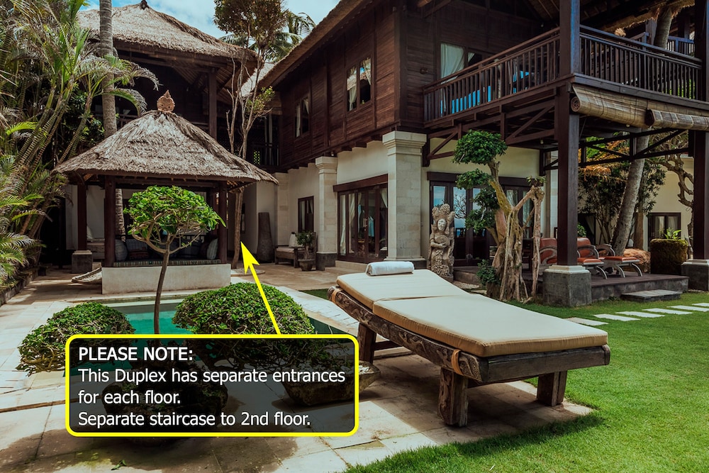 Superior Oceanview Group Stay - 2 Levels, Separate Entrances - Photo 17