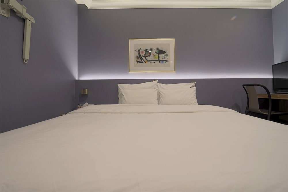 Junior Double Room