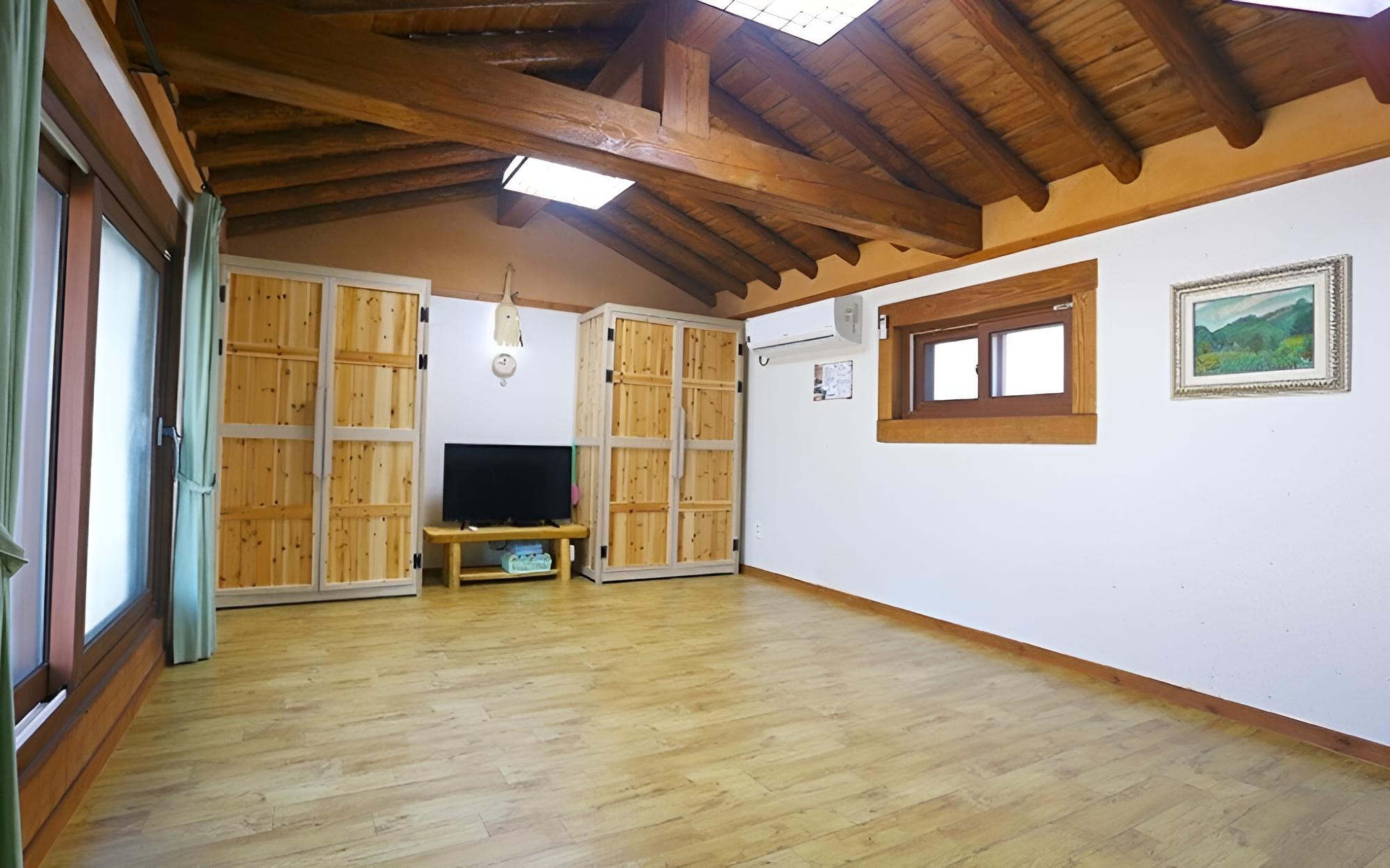 Room (Room 1-Cheonhwangbong) photo 1