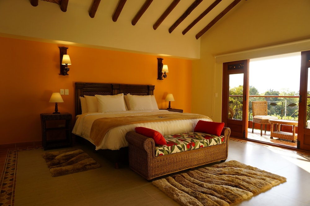 Habitación Suite Balcón Abierto