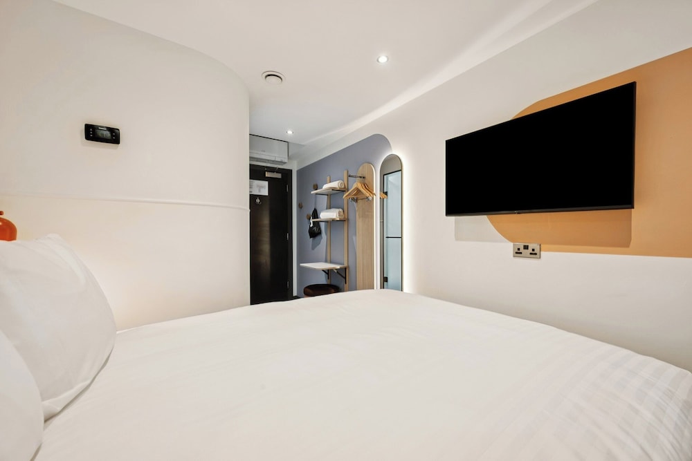 Room, 1 Double Bed (Cosy, Windowless)