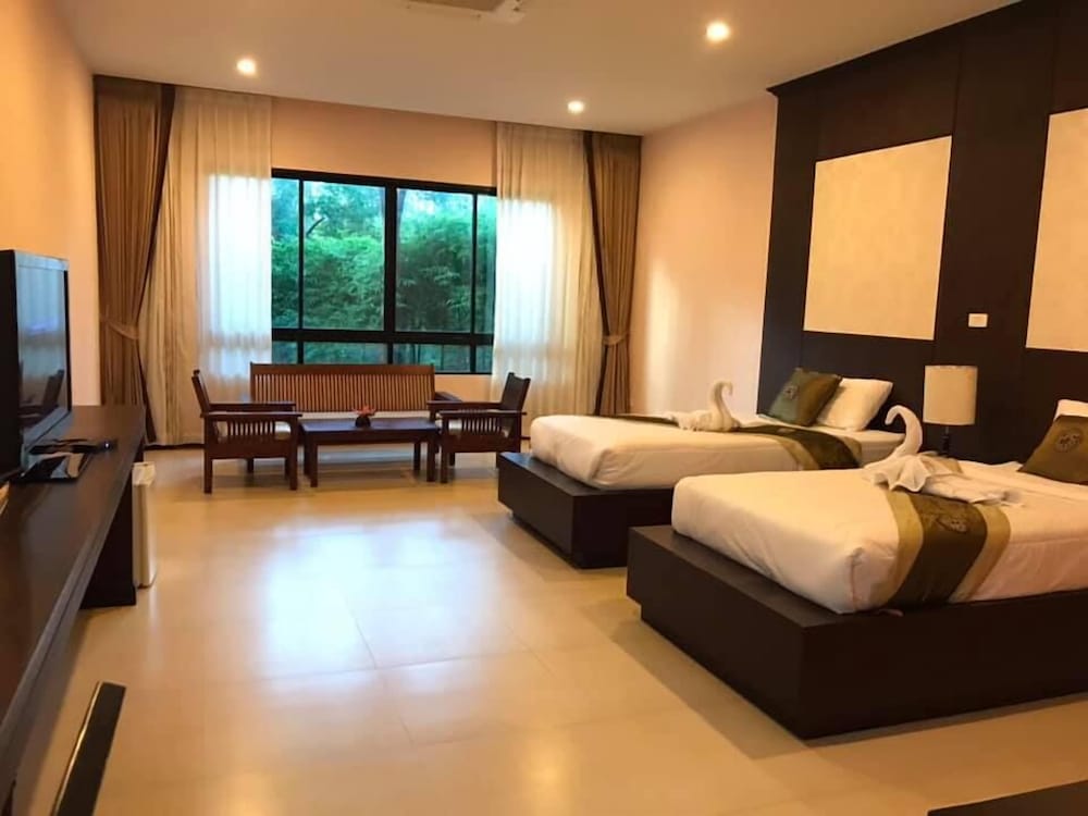 Basic Twin Room - Photo 4