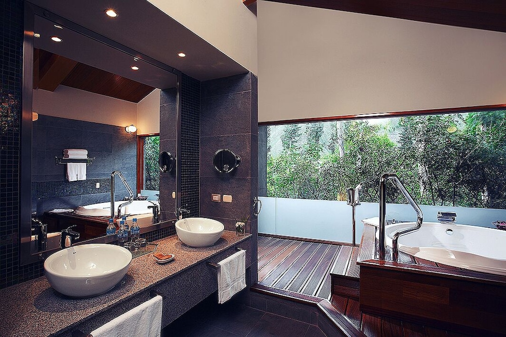Suite Serenity con vista al rio- Cama King size photo 3