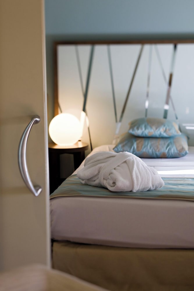 Suite, Sea View - Photo 2