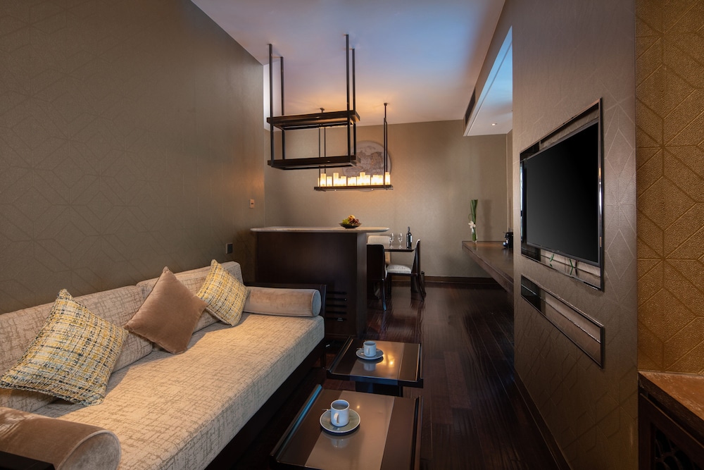 Premium Two Bed Suite photo 3