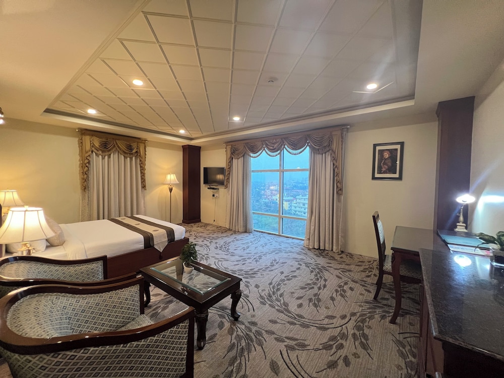Room, 2 Queen Beds, Non Smoking, Refrigerator