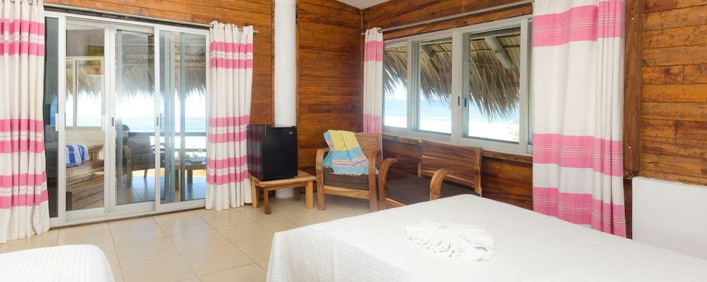 Standard Double Room, 2 Double Beds, Ocean View photo 3