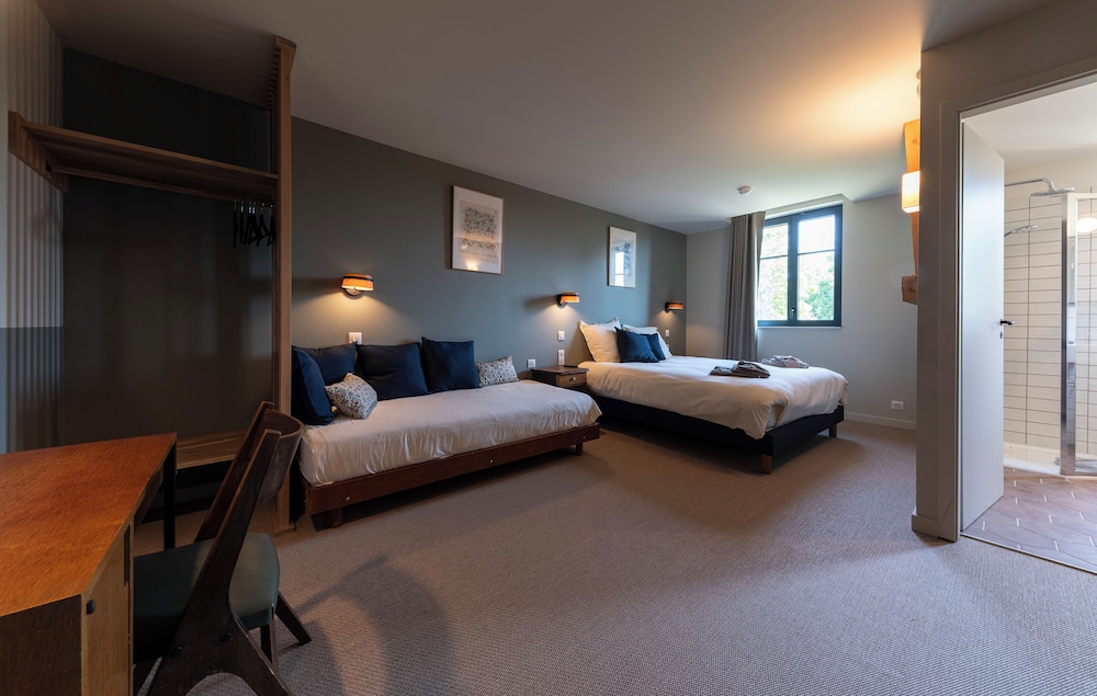 Deluxe Triple Room photo 1