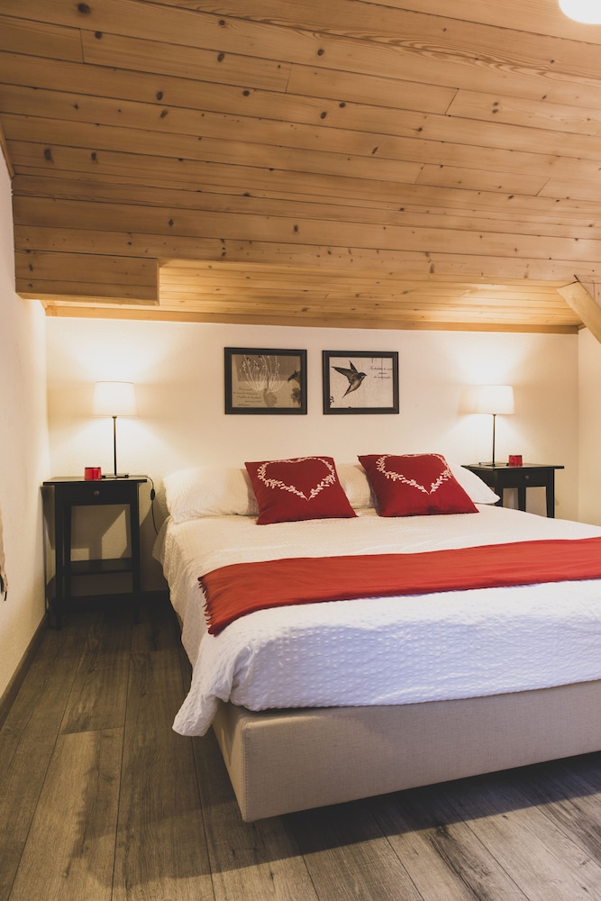 Basic Quadruple Room, 4 Bedrooms photo 1