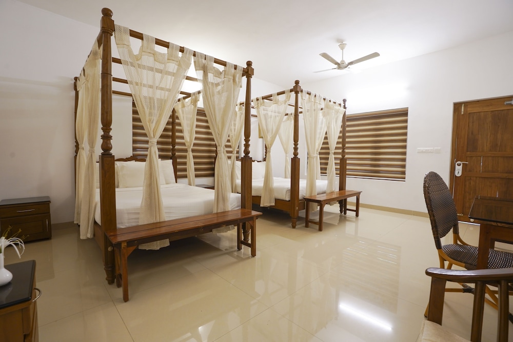 Luxury Room photo 2