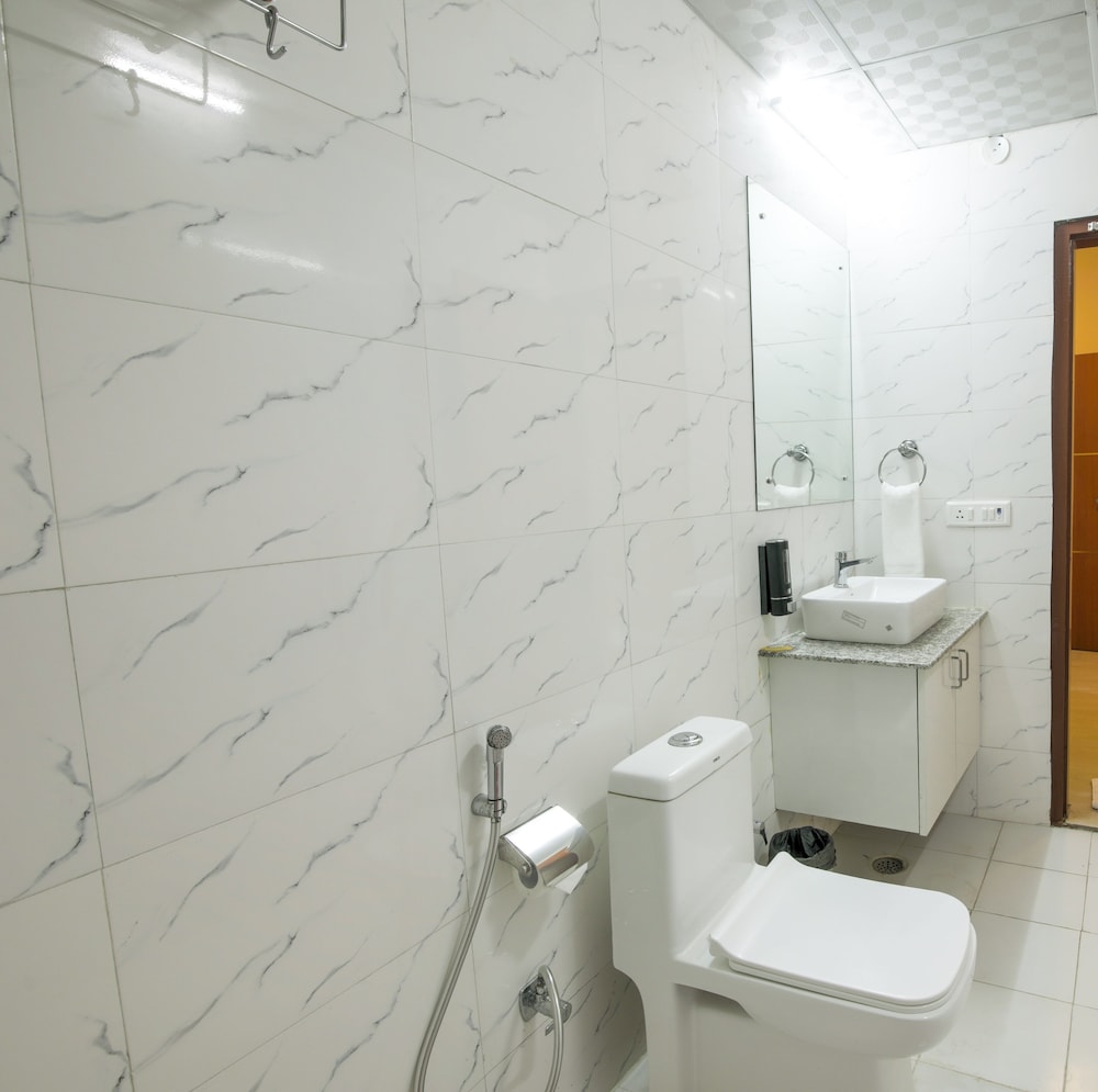 Superior Triple Room - Photo 8