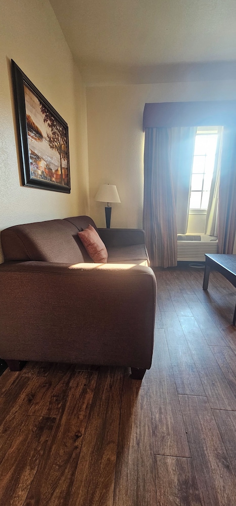 Comfort Studio Suite, Patio photo 2