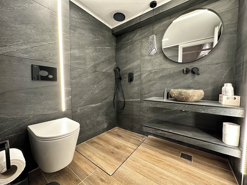 Apartment, 1 Bedroom, Balcony, City View