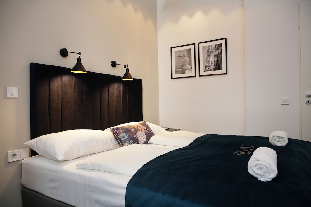 Basic Double Room