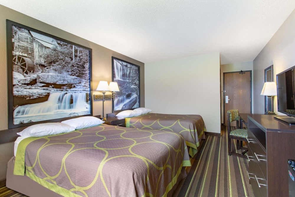 Double Room, 2 Double Beds - Photo 1