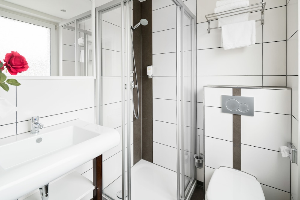 Standard Single Room photo 2