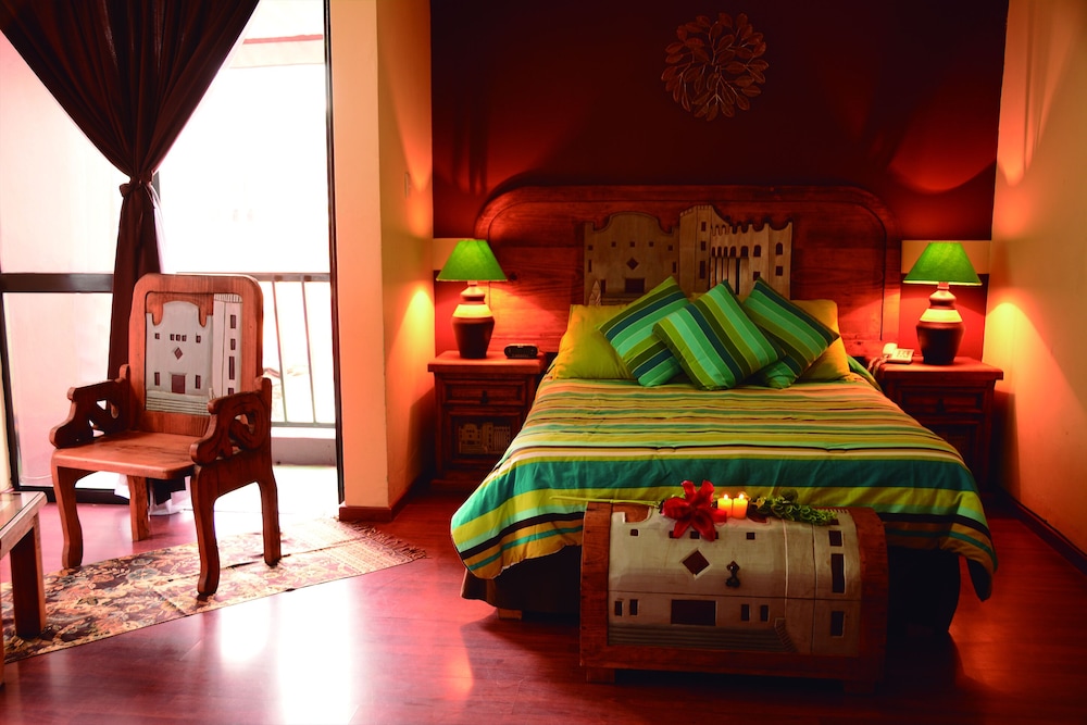 Standard Room, 1 Double Bed, Balcony, City View (Amargo) photo 3