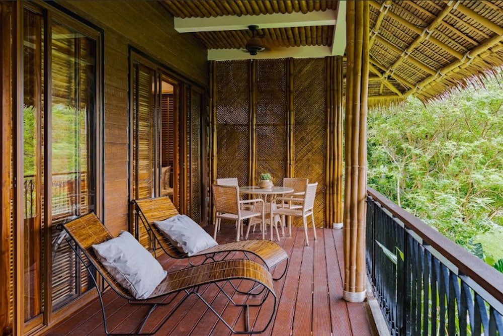 Deluxe Villa photo 2