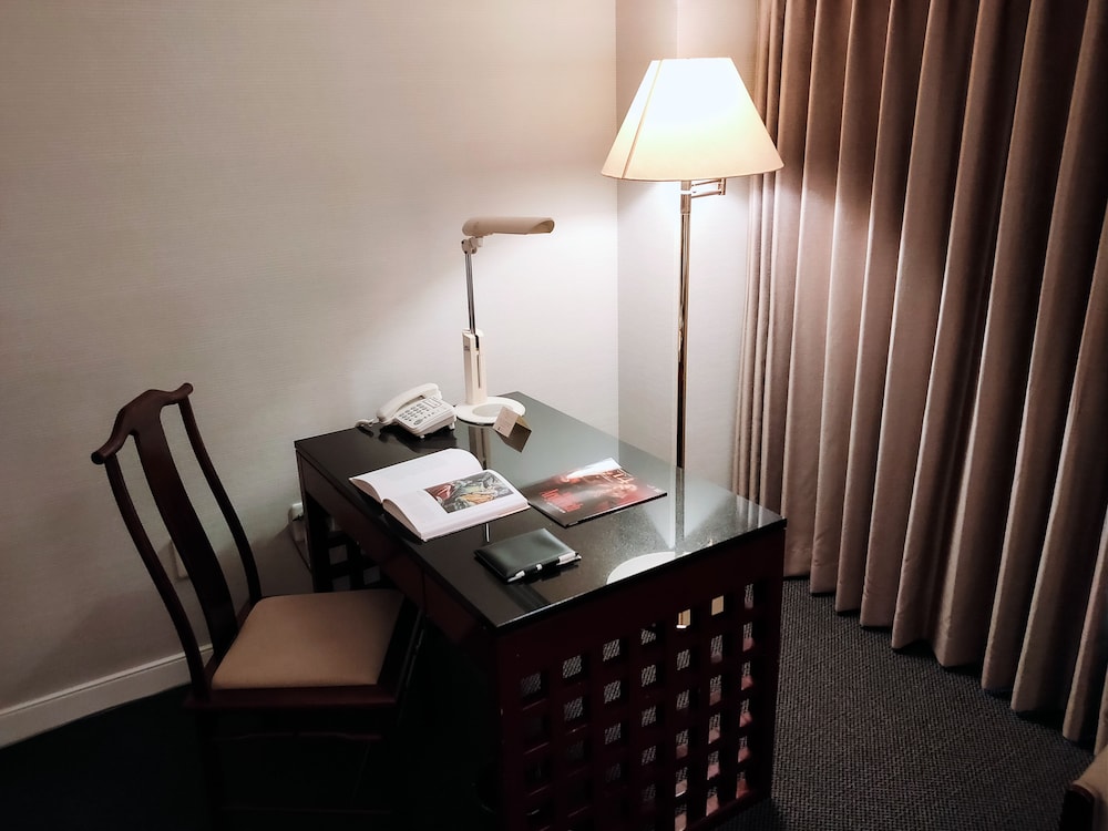 Standard Twin Room, Non Smoking - Photo 2