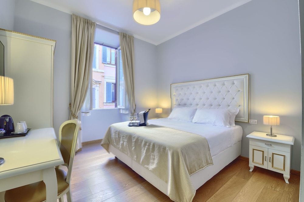 Suite photo 1