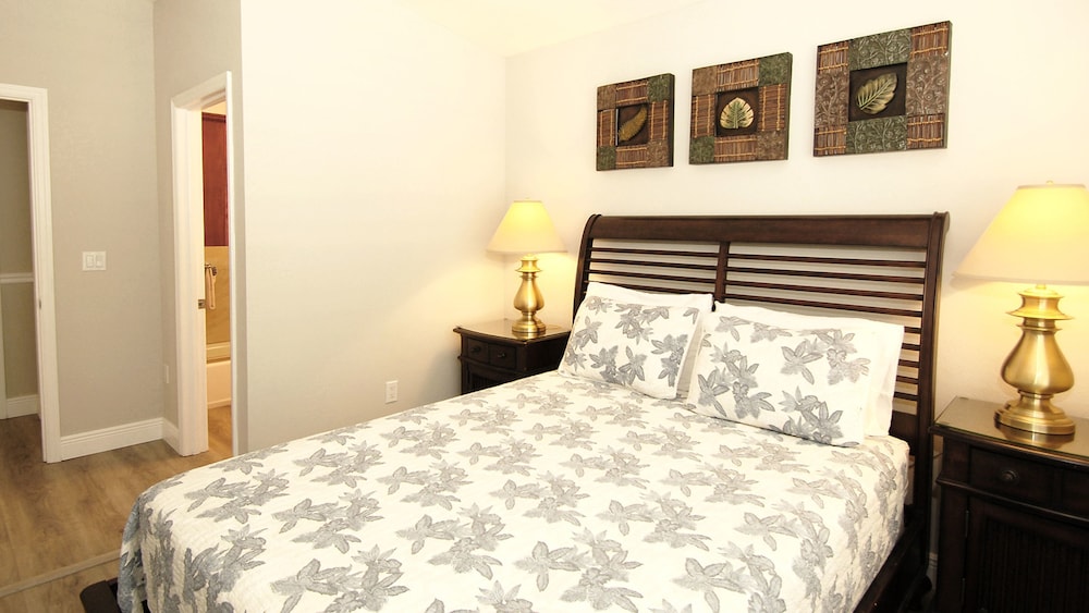 Condo, 2 Bedrooms photo 1