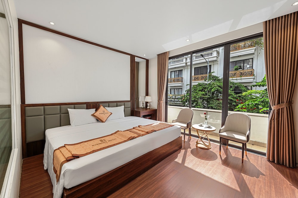 Luxury Double Room, Balcony, City View