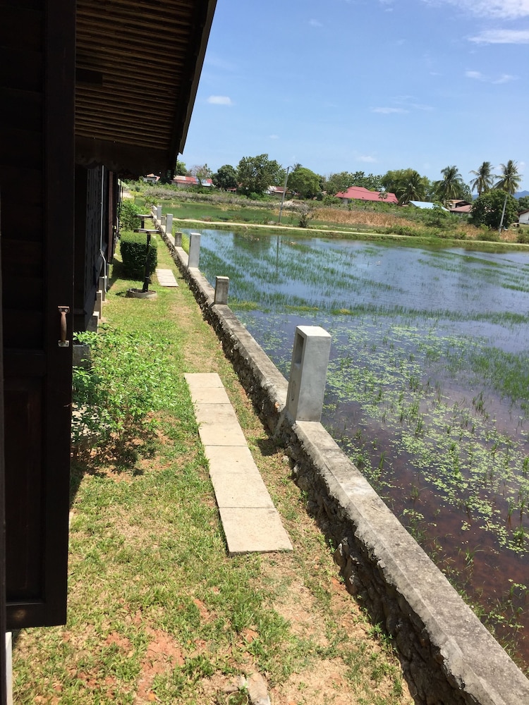 Tiang Seri Chalet B5 photo 2