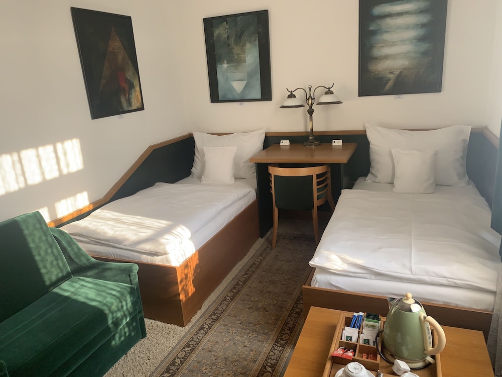 Deluxe Double Room, Garden View (Double room 006) photo 1