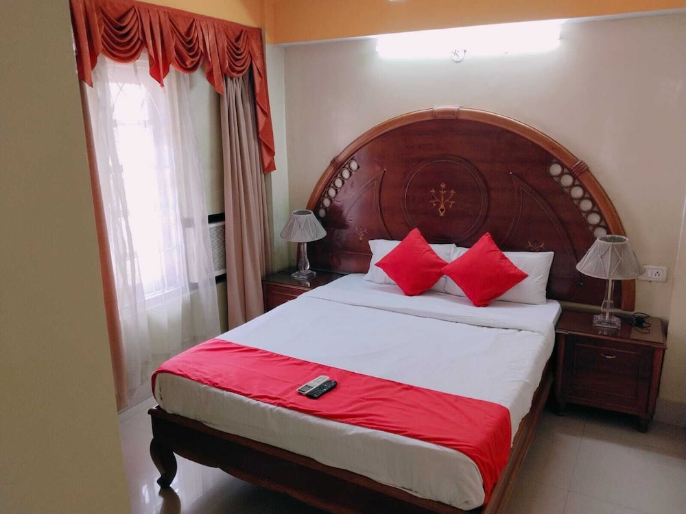 Standard Double Room, 1 Queen Bed, Smoking photo 3