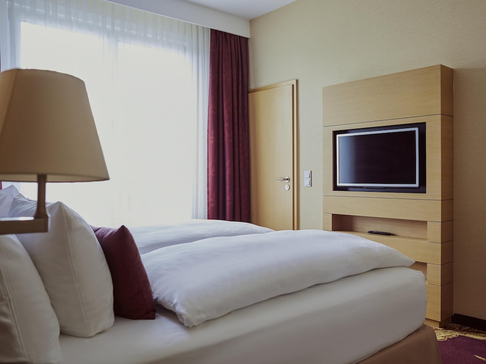Junior Suite (Cathedral View) - Photo 1