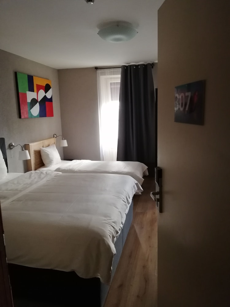 Standard Quadruple Room, 1 Bedroom, Courtyard View, photo 6