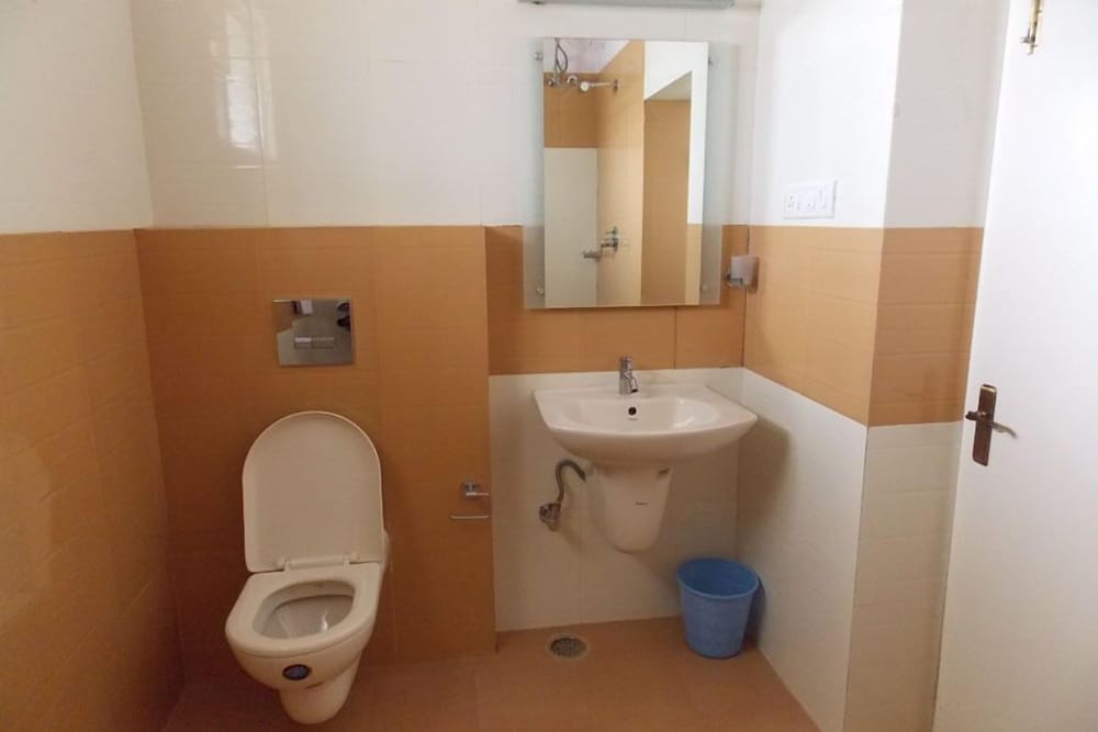Deluxe Room, AC photo 2