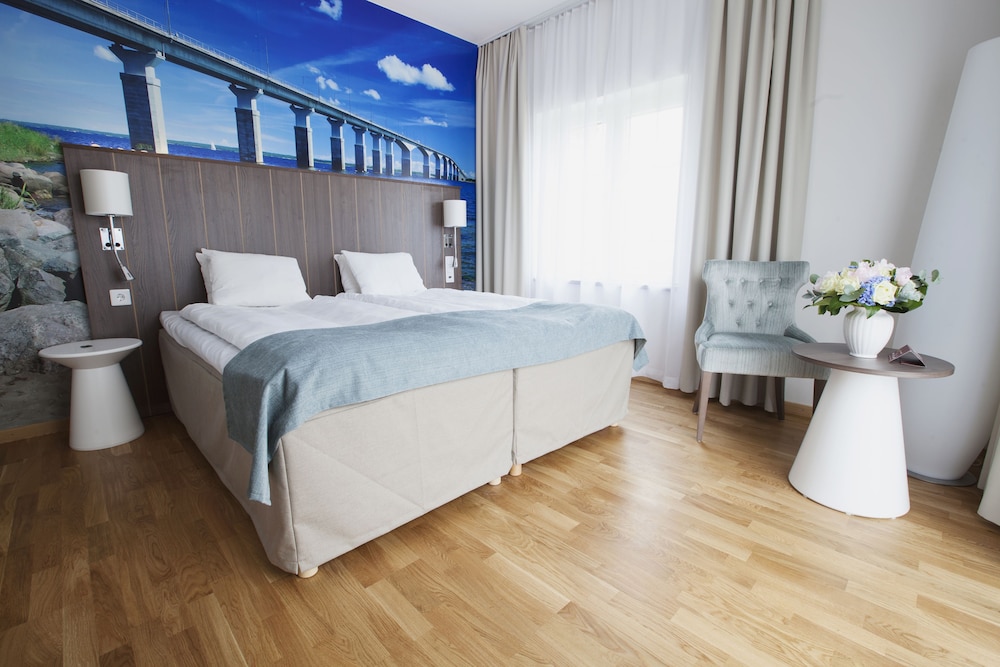 Standard Double Room, Patio ( without pool access) photo 2