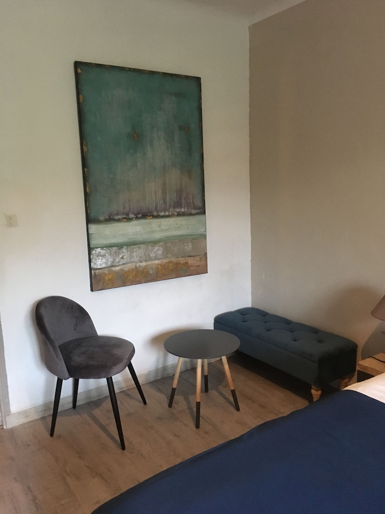 Classic Double Room - Photo 7