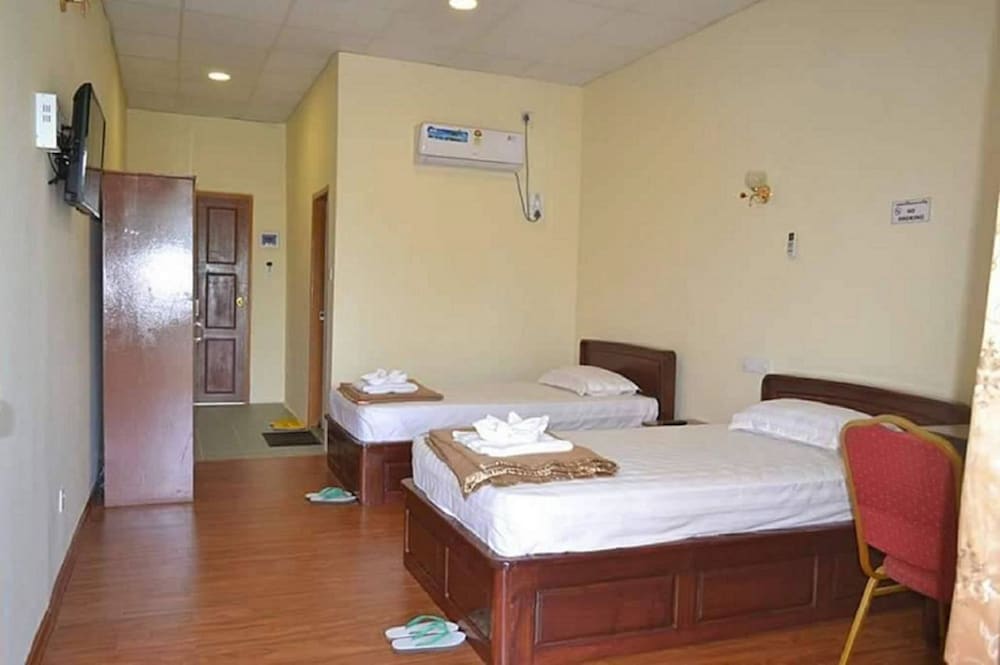 Deluxe Double or Twin Room photo 1