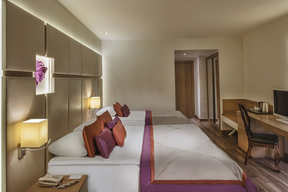 Standard Room photo 1